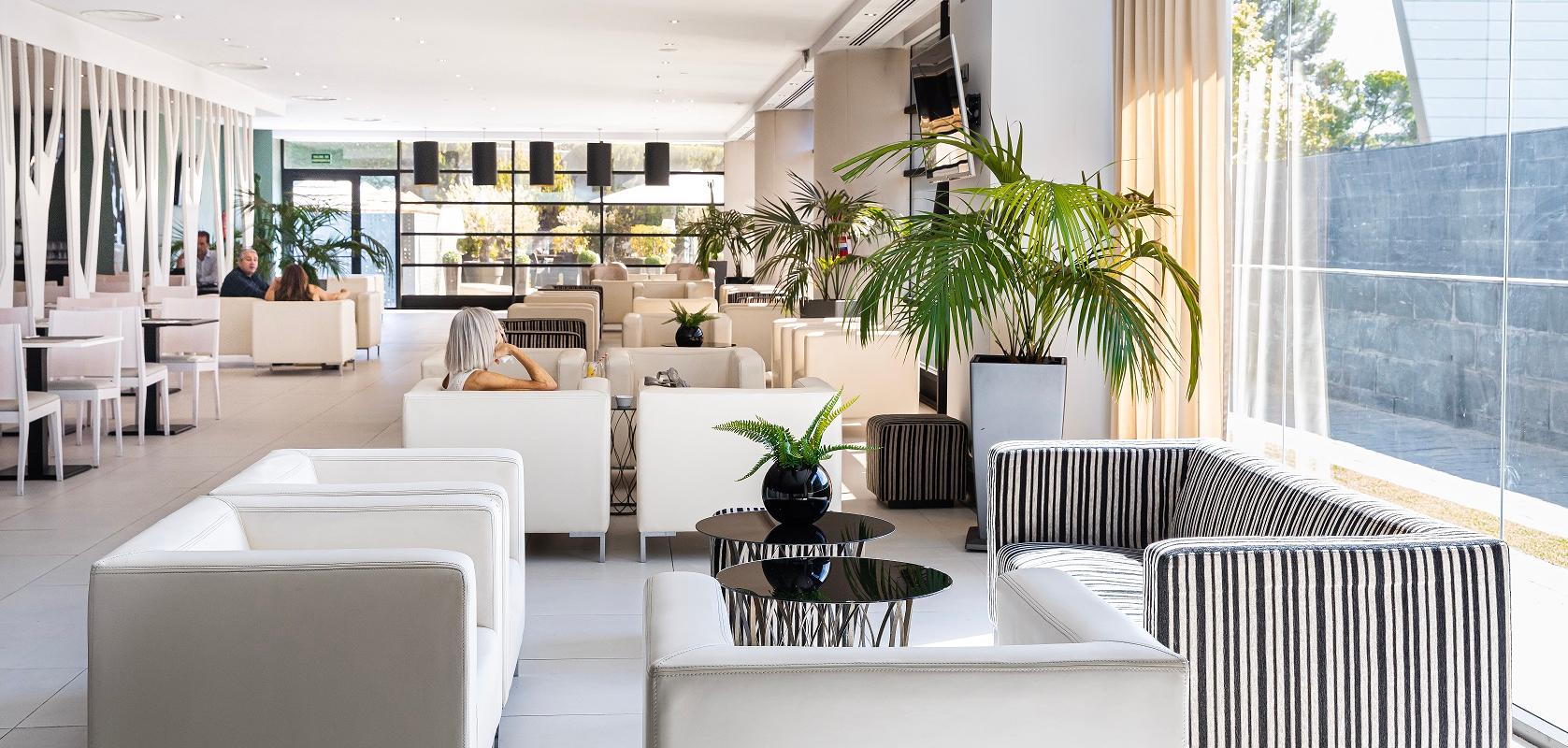 HOTEL NUEVO BOSTON **** Hotel Nuevo Boston Madrid-Aeropuerto HOTEL NUEVO BOSTON **** Hotel Nuevo Boston Madrid-Aeropuerto